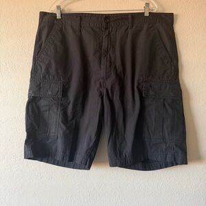 Levis, Men’s Black Cargo Shorts, Plus Size 40